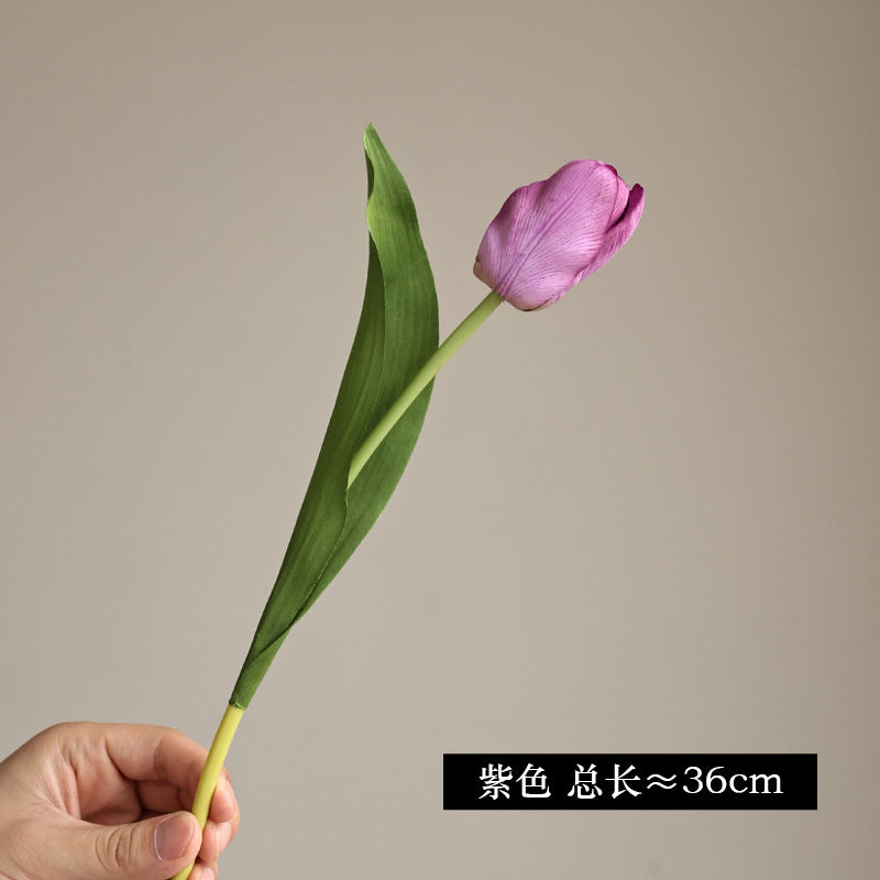 Realistic Touch Moisturizing Tulip Decoration - Ideal for Home Decor & Photography Props, Stunning Faux Floral Arrangement