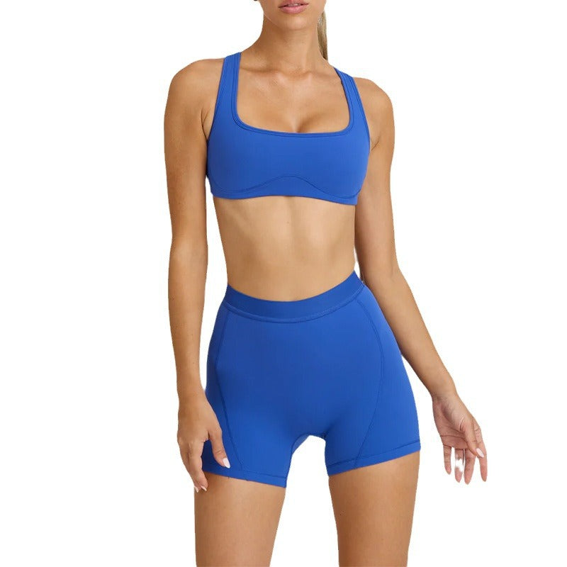 Women's Yoga Set Compression Sports Bra and Quick Dry Running Shorts for Comfort and Flexibility in Training