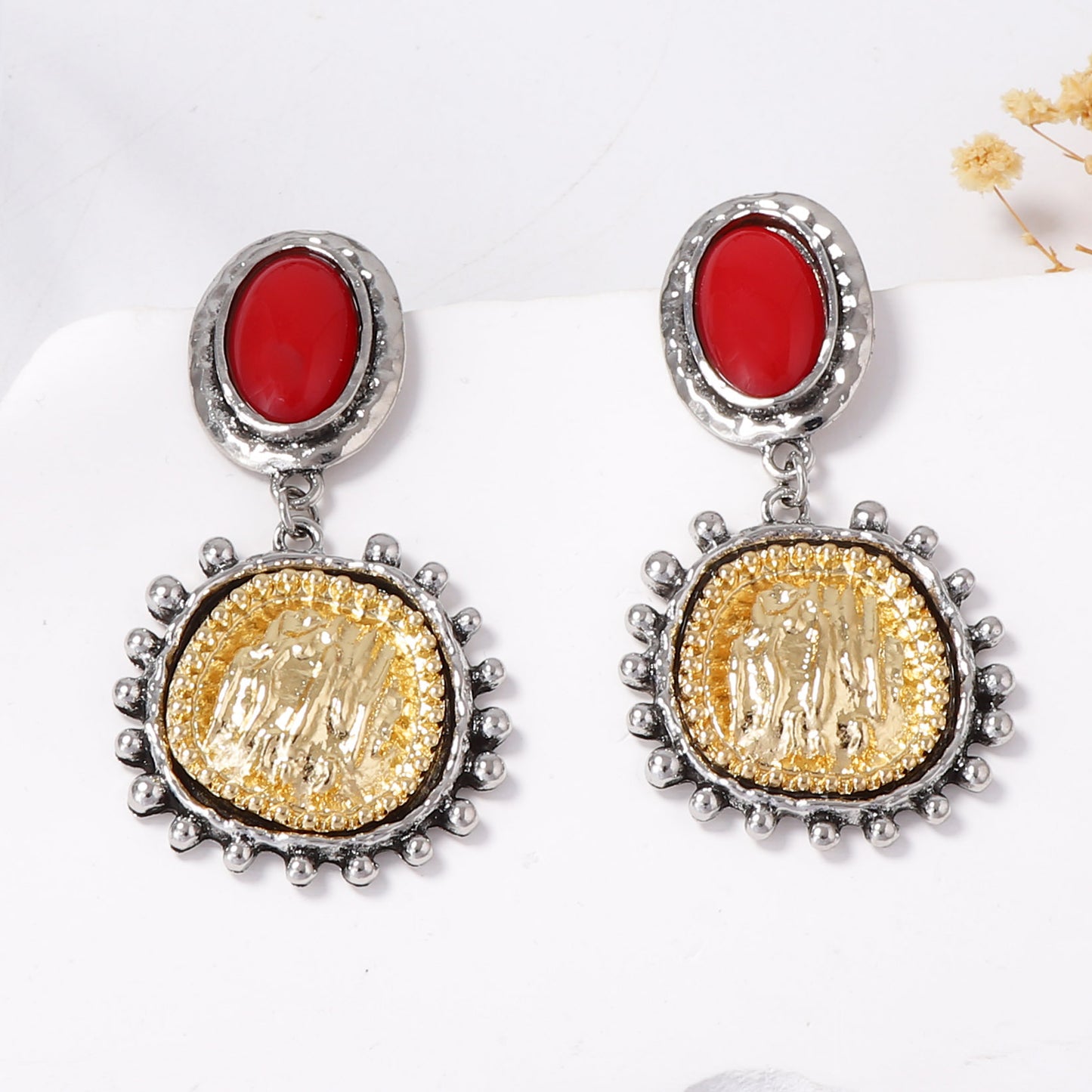 Chic Vintage-Inspired Alloy and Resin Geometric Drop Earrings - Perfect for Any Occasion, from Parties to Formal Events