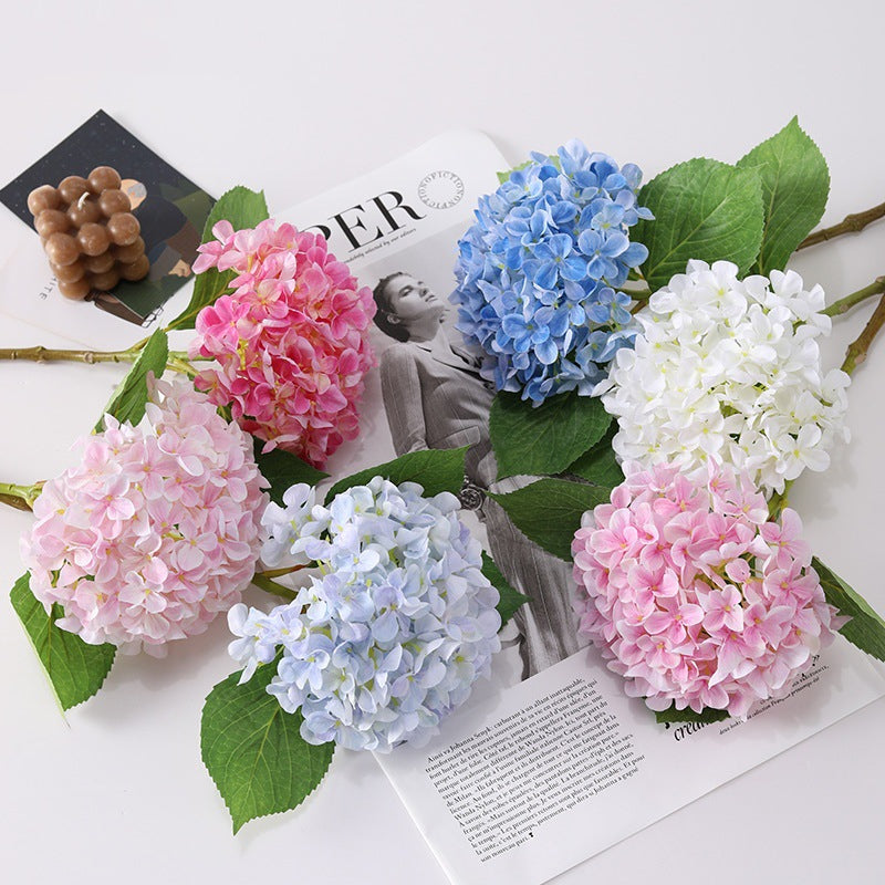 Elegant Simulated Hydrangea Bouquet - Luxurious Artificial Flower Arrangement for Living Room, Entryway, and Dining Table Décor - Sophisticated and Beautiful Home Accent