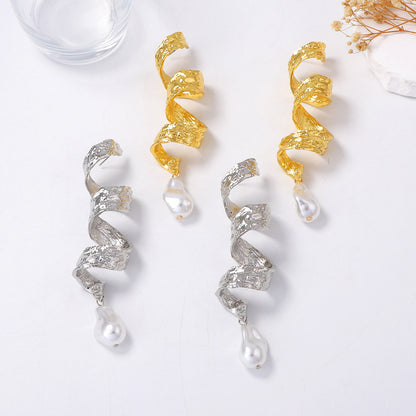 Vintage Baroque Alloy Geometric Twisted Spiral Ribbon Luxe Showstopper Faux Pearl Earrings - Elegant Statement Jewelry for any Occasion