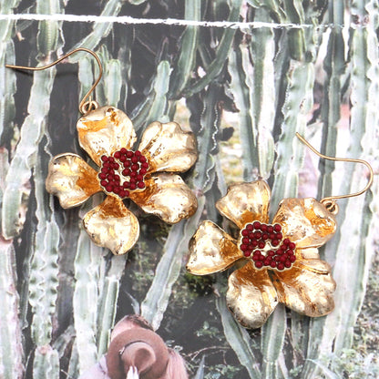 Chic Wind Rice Pearl Floral Earrings - Unique Floral Design for Effortless Elegance and Versatile Style