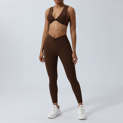 Yoga Set with Knot Back Sports Bra and Peach Butt Lifting Leggings Seamless Fitness Outfit for Maximum Comfort and Support