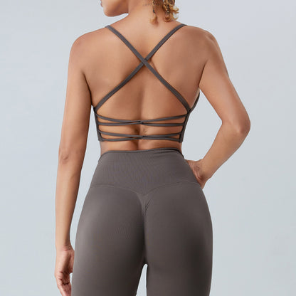 Seamless Quick Dry Women's Yoga Top with Beautiful Back Design Supportive Sports Bra for Outdoor Running and Fitness