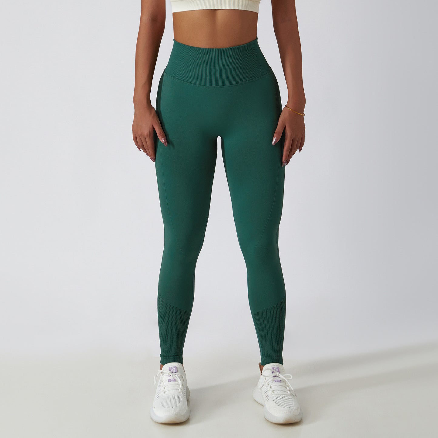 Seamless High Waisted Yoga Leggings for Women Breathable Butt Lifting Outdoor Running Fitness Pants for Yoga and Gym Workouts