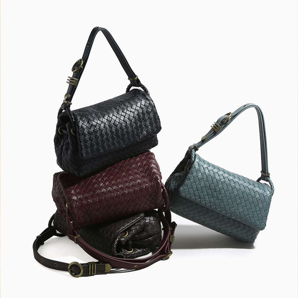 Handcrafted Fall Women's Woven Tote Bag Chic and Unique Handheld Purse for Autumn and Winter for Everyday Use