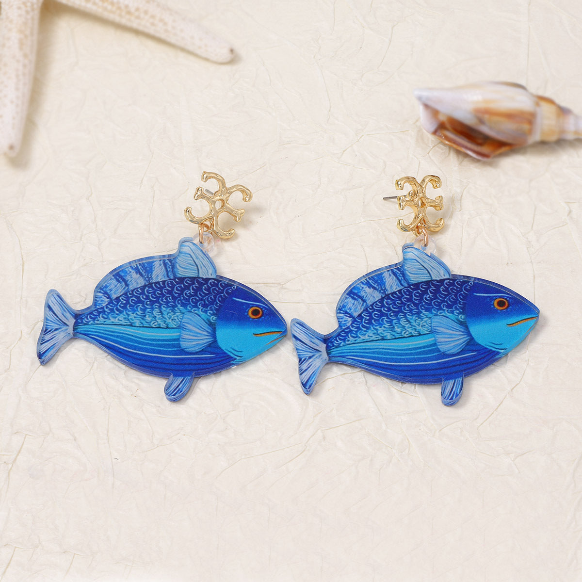 Stylish Acrylic Ocean-Inspired Earrings for Women - Unique Minimalist Design, Versatile for Any Outfit