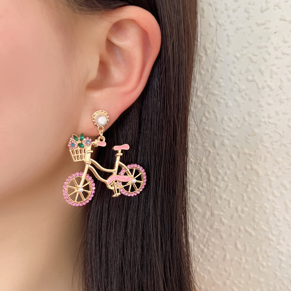 Charming Pearl and Rhinestone Bicycle-Inspired Zinc Alloy Cutout Earrings – Stylish, Lightweight, and Perfect for Everyday Wear