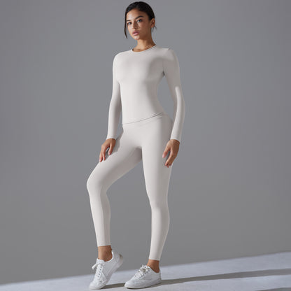 Skin Friendly Long Sleeve Yoga Top and High Performance Fitness Set for Pilates Running and Intense Workouts