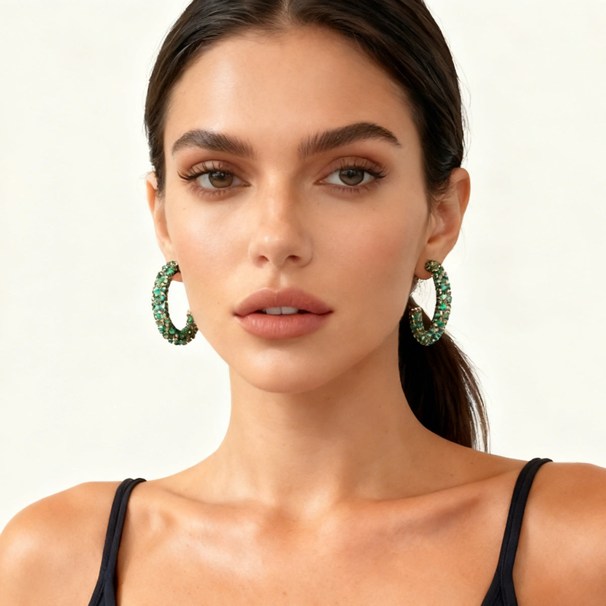 Exquisite Minimalist Full Diamond Geometric C-Shape Stud Earrings - Everyday Luxury Jewelry for Women with a Chic Touch