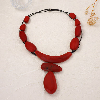 Trendy Statement Geometric Resin Long Pendant Necklace for Women - Versatile, Casual Accessory for Any Outfit