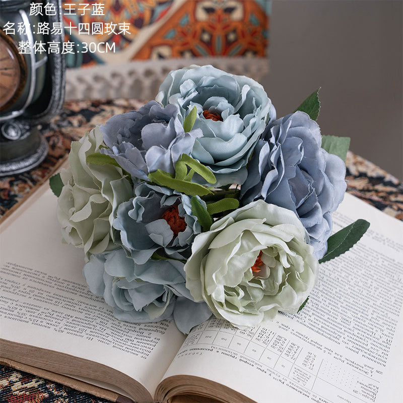 Stunning Artificial Rose Bouquet - Elegant Handheld Floral Arrangement for Home Décor and Wedding Celebrations - GF15979A