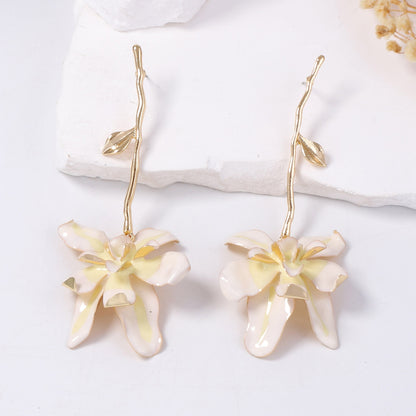 Exaggerated Metal Flower Stem Earrings - Versatile and Stylish Long Dangle Earrings for Women Perfect for Vacations and Every Occasion