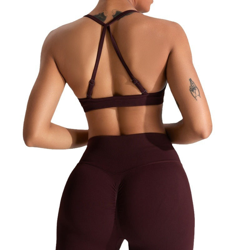 Seamless Women's Yoga Top Moisture Wicking Sports Tank with Built In Bra for Running and Fitness Enhances Back Support and Comfort