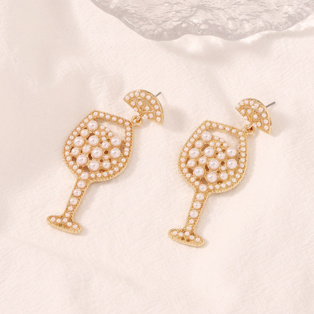 Chic Party Style Crystal-Embellished Pearl Drop Earrings - Creative Bottle Design for Trendy Women, Perfect for Gifting and Everyday Wear
