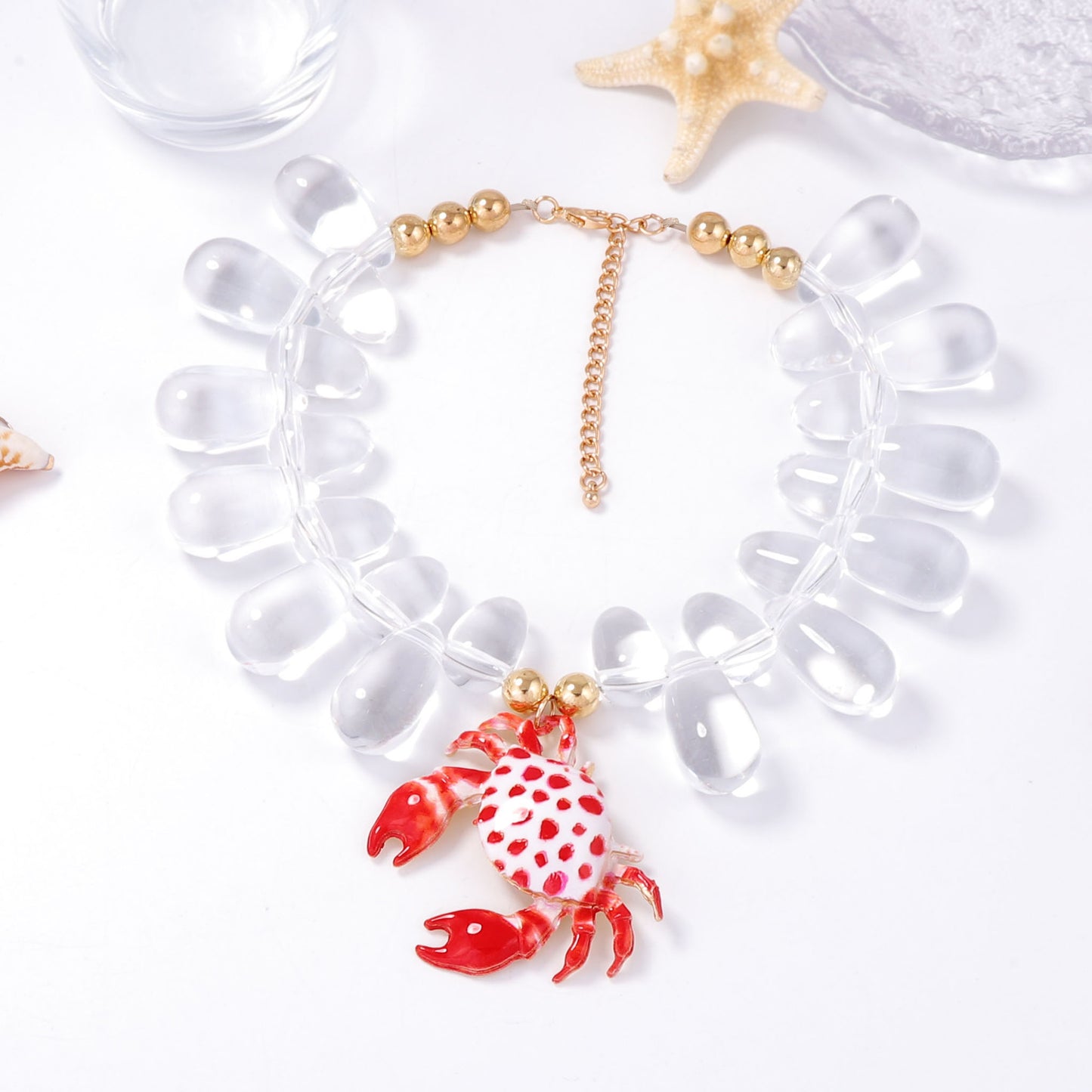 Stylish Beach Ocean-Inspired Exaggerated Minimalist Alloy Crab Pendant Necklace for Women – Perfect Accessory for Summer Vacations