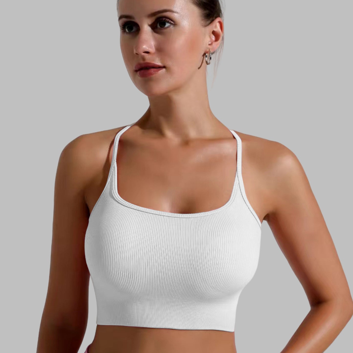 Shock Resistant Cross Back Sports Bra with Breathable Adjustable Straps for Outdoor Activities Yoga and Seamless Side Support