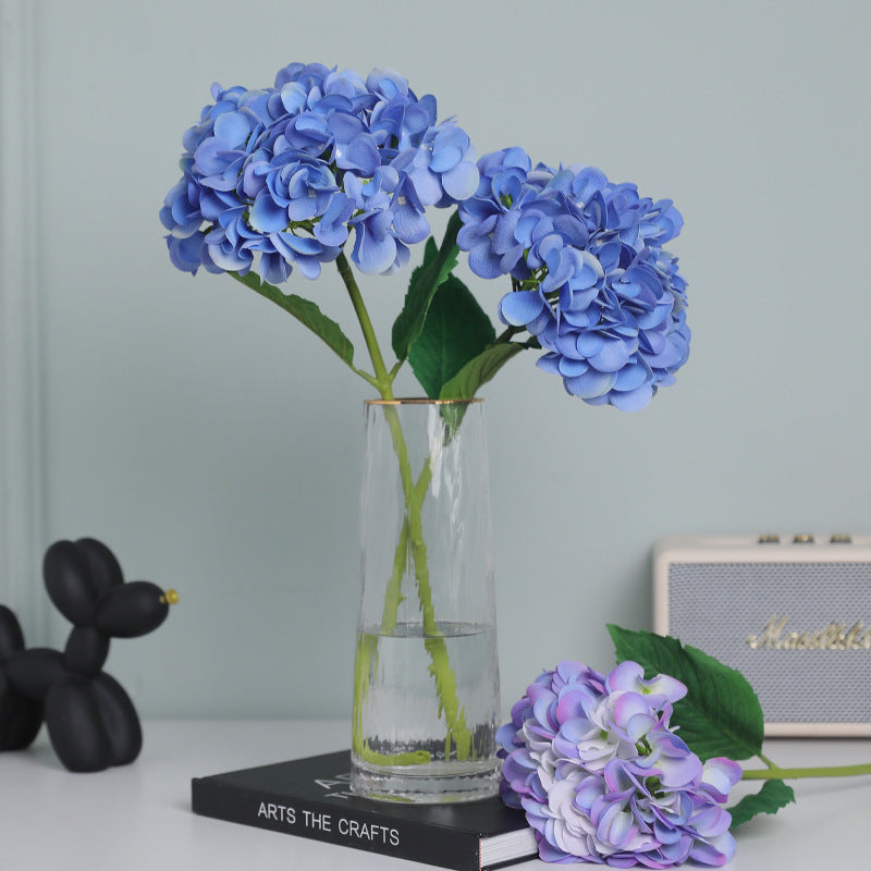 Luxurious Single-Stem Hydrangea - Realistic Faux Flower for Home, Hotel Decor, and Special Events - Ideal for Weddings, Elegant Arrangements, and Long-Lasting Moisture Retention