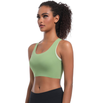 Seamless Double Layer Sports Bra for Women Fixed Cup Yoga Fitness Top with Beautiful Back Design for Comfort and Style