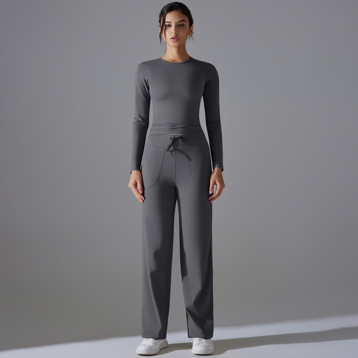 Ultra Comfortable Long Sleeve Yoga Set with Pockets High Performance Workout Gear and Adjustable Wide Leg Pants for Intense Fitness and Running