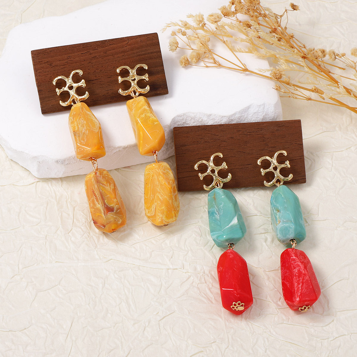 Chic Vintage-Inspired Irregular Geometric Patchwork Women's Earrings – Unique, Artsy Everyday Jewelry with Artistic Flair