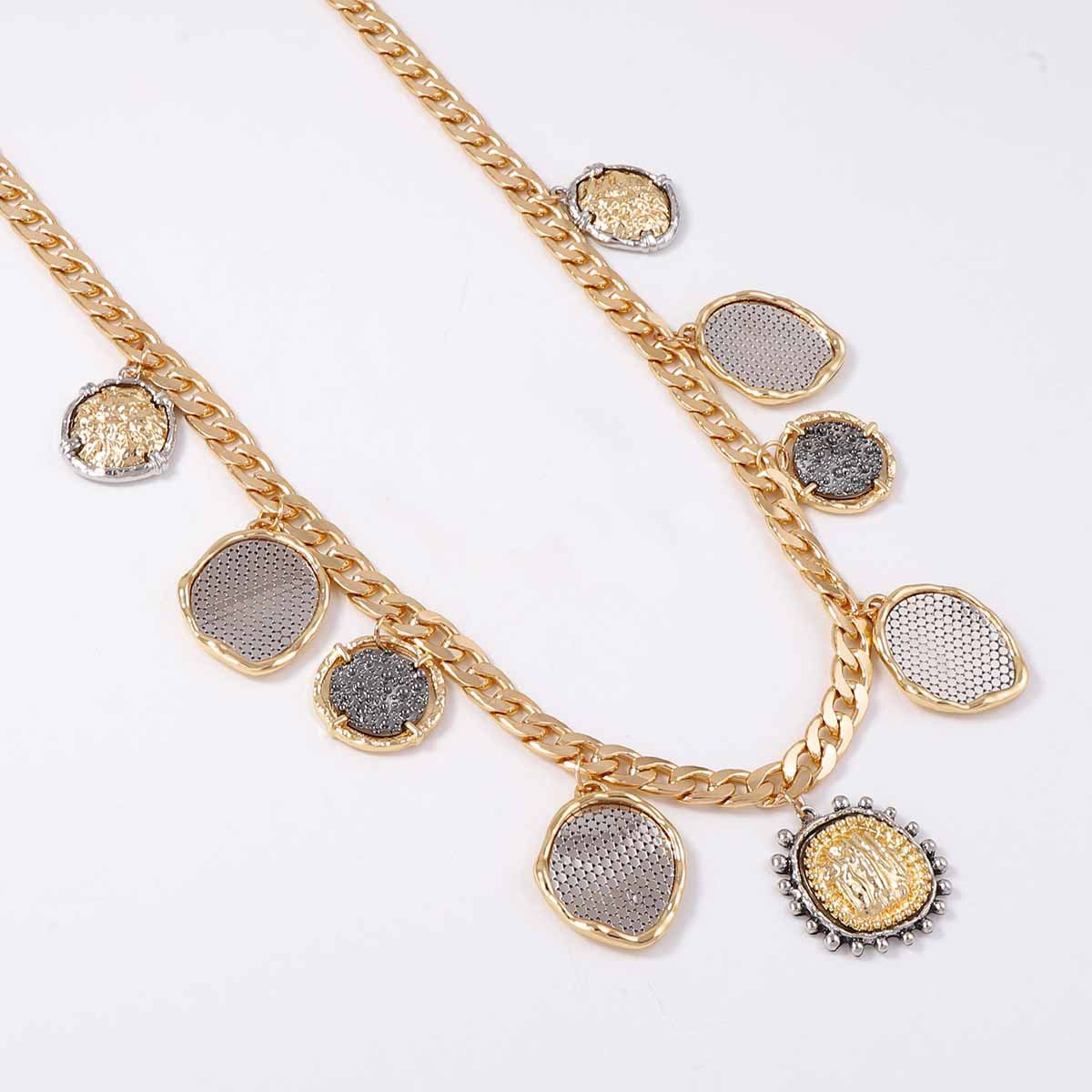 Stylish Minimalist Alloy Body Chain with Geometric Coin Pendant - Perfect for Casual Outfits and Everyday Wear