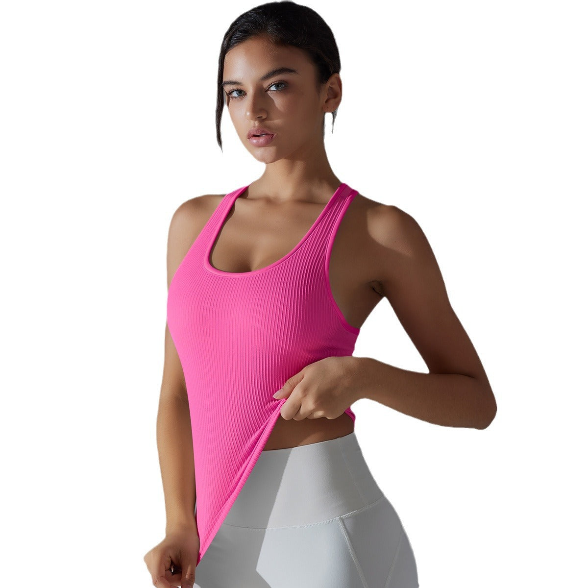 High Performance Seamless Sports Bra and Tank Top Combination for Intense Running Yoga and Gym Workouts with Flexibility and Support