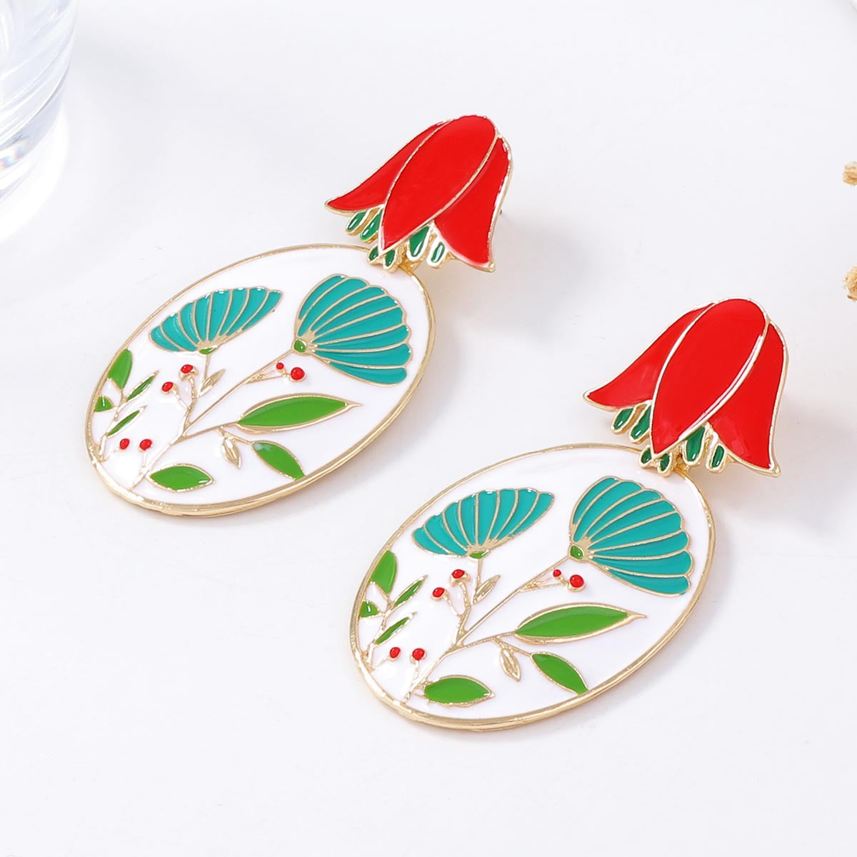 Elegant Minimalist Alloy Drop Oil 3D Floral Earrings - Unique Design for Effortless Style and Versatile Everyday Wear