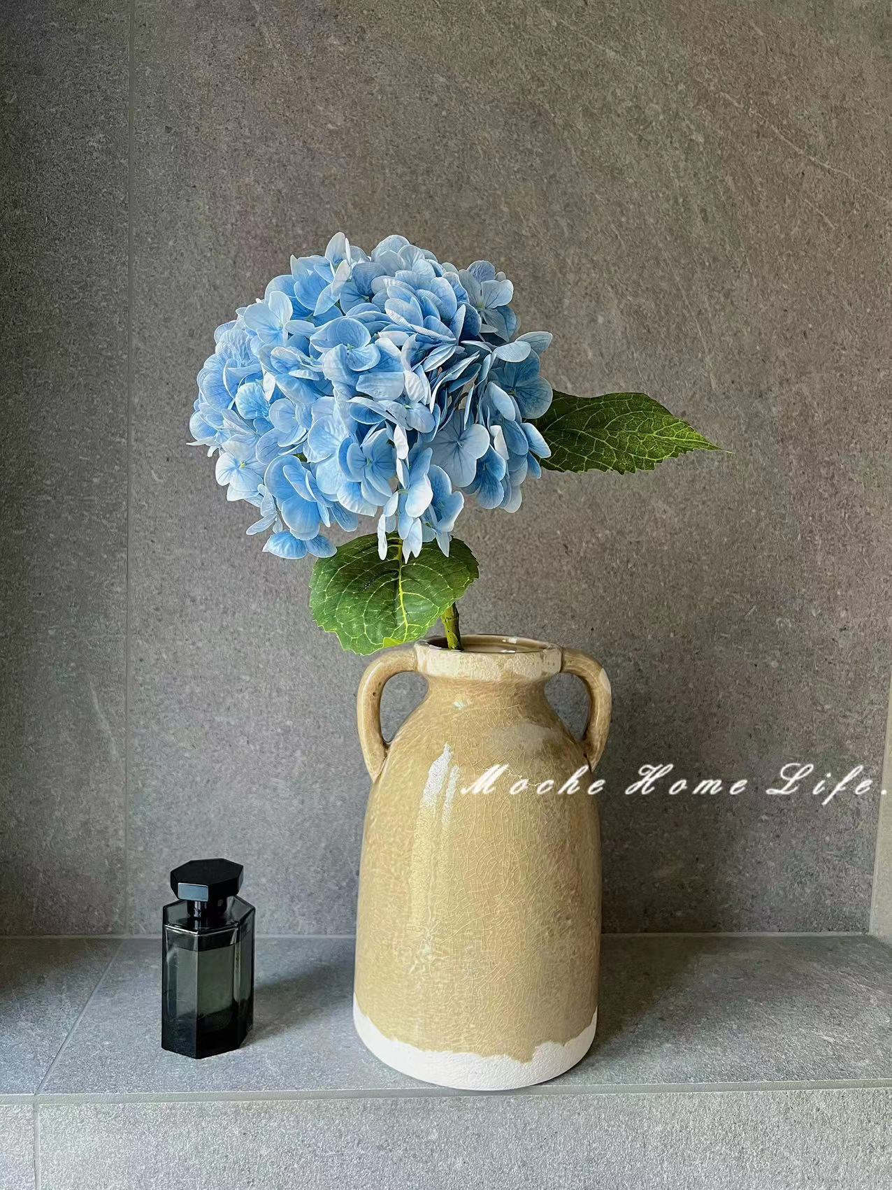 Realistic Blue Hydrangea Faux Flower Bouquet - Moisture-Resistant, Soft Touch Decoration for Living Room Floral Arrangements - Perfect Home Accent Piece!