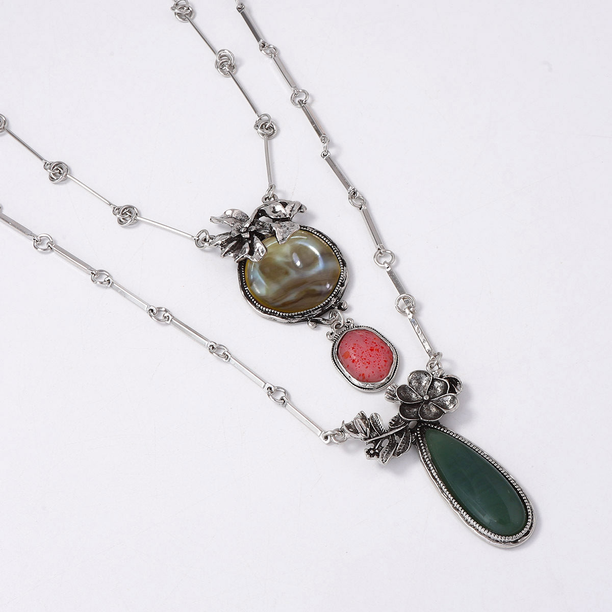 Bohemian-Inspired Alloy Geometric  Floral Inlay Resin Gemstone Multi-Layer Necklace – Perfect for Adding a Touch of Unique Style to Any Outfit
