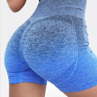 Seamless Gradient Dyed Peach Butt Lifting Compression Yoga Shorts for Women for Fitness and Workout Enthusiasts