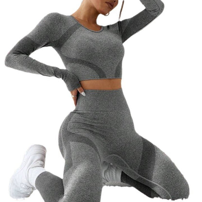 Seamless Long Sleeve and Leggings Yoga Set for Peach Butt Comfortable Activewear for Fitness Enthusiasts