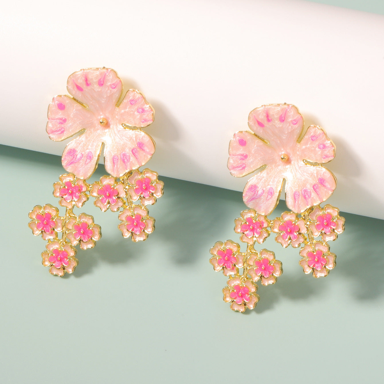 Stylish  Alloy Drop Oil Flower Earrings - Exquisite and Bold Floral Design for a Sweet and Chic Look