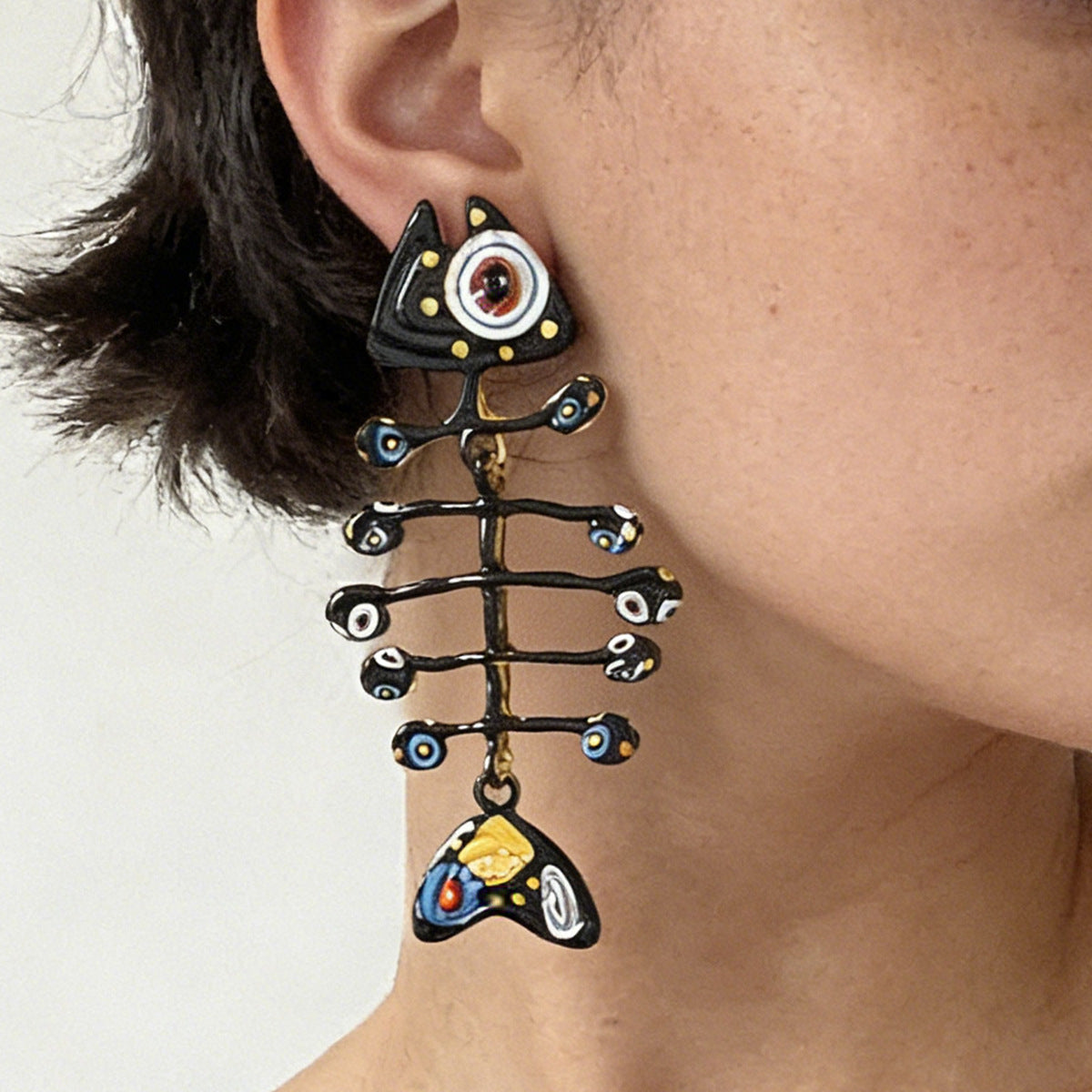 Stylish and Trendy Beach-Inspired Alloy Fishbone Earrings with Unique Oceanic Print for Women - Exaggerated Black Fishbone Design for a Distinctive Look