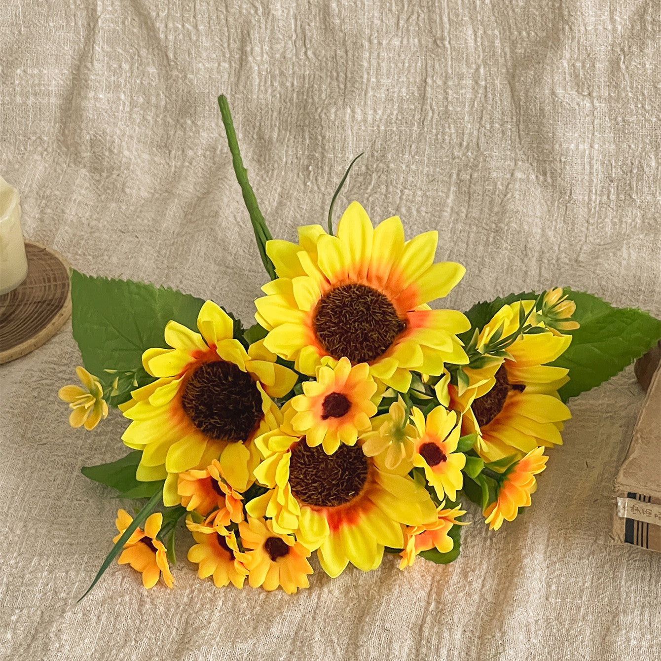 Charming Sunflower Valentine's Day Floral Arrangement – Soft and Realistic Silk Flower Centerpiece for Home Dining Table Decor