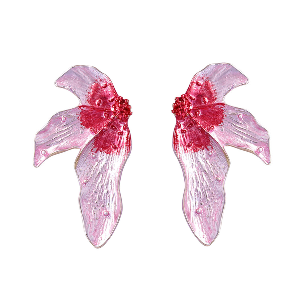 Elegant and Minimalist Alloy Leaf Earrings – Luxurious Yet Affordable Fashion Statement for Women – Versatile, Lightweight, and Trendy Design Perfect for Any Occasion